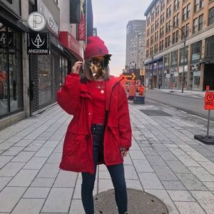 RED WINDBREAKER RAINCOAT JACKET🚨🚨